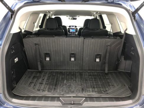 Used 2021 Subaru Ascent Limited image 23