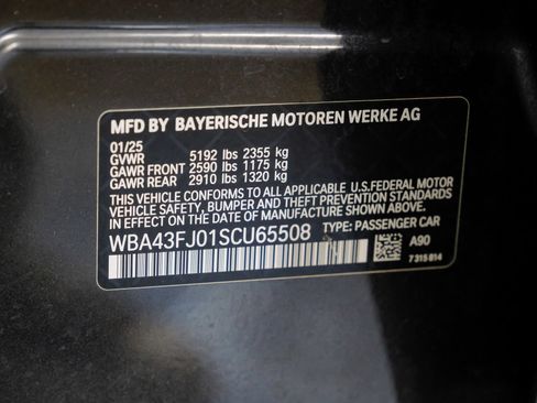 Used 2025 BMW 530i RWD image 65