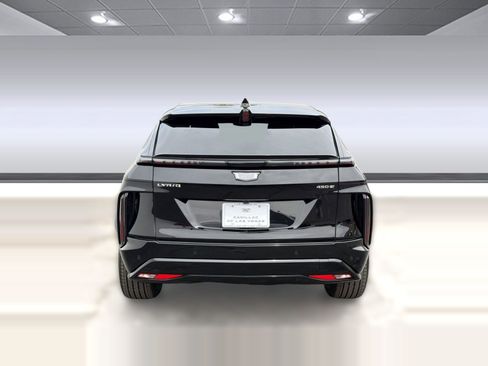New 2026 Cadillac Lyriq Sport w/ LPO, Floor Liner Package RWD image 9