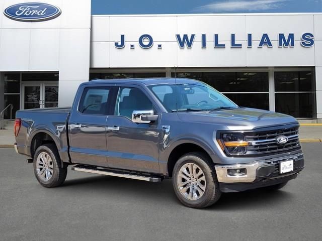 New 2026 Ford F150 XLT w/ Equipment Group 302A MID AWD/4WD image 1