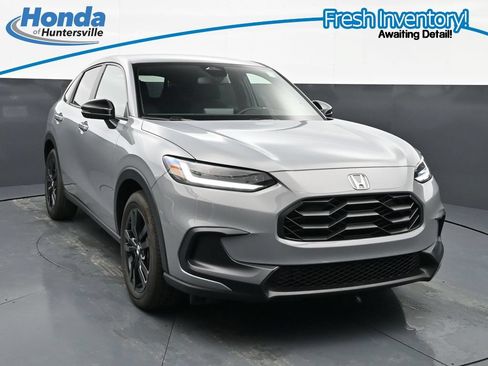 Certified 2026 Honda HR-V Sport image 1