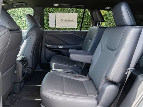 New 2026 Lexus TX 500h AWD image 16