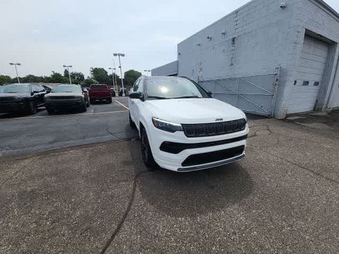 Used 2022 Jeep Compass High Altitude AWD/4WD image 8