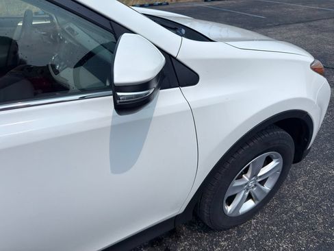Used 2014 Toyota RAV4 XLE AWD/4WD image 3