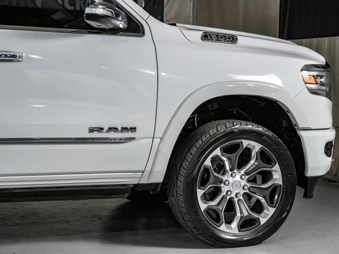Used 2020 RAM 1500 Limited w/ Body Color Bumper Group AWD/4WD image 6