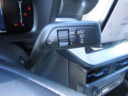 New 2025 Ford Maverick XLT FWD image 25