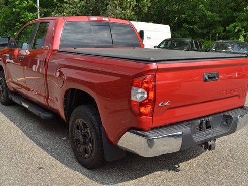 Used 2017 Toyota Tundra SR5 AWD/4WD image 6