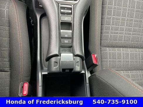 Used 2026 Honda HR-V Sport image 38