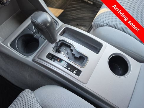 Used 2011 Toyota Tacoma PreRunner w/ TRD Sport Pkg image 27