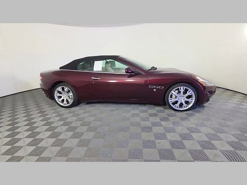 Used 2011 Maserati GranTurismo Convertible RWD image 34