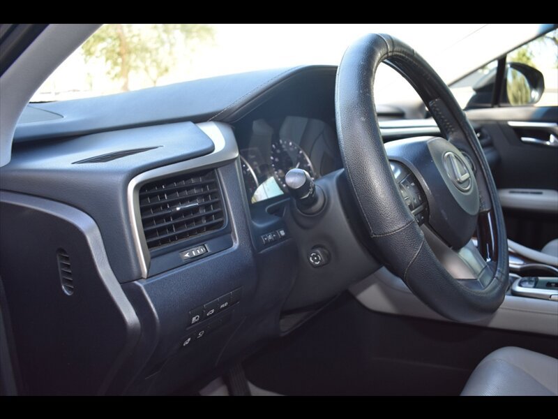 Used 2017 Lexus RX 350 FWD w/ Premium Package image 15