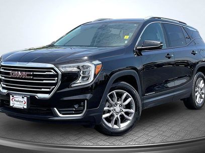 Used 2024 GMC Terrain SLT