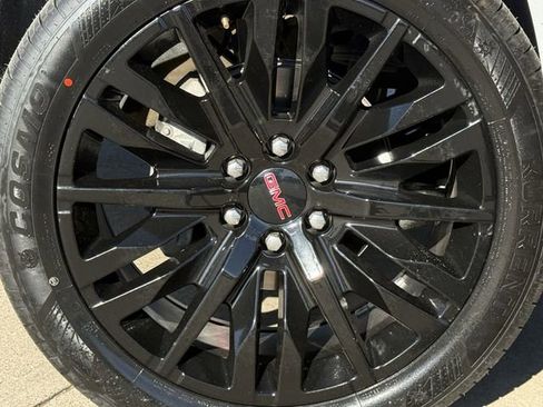 Certified 2025 Chevrolet Silverado 1500 LT image 12