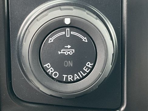 Used 2023 Ford F150 Lariat w/ Equipment Group 502A High AWD/4WD image 35