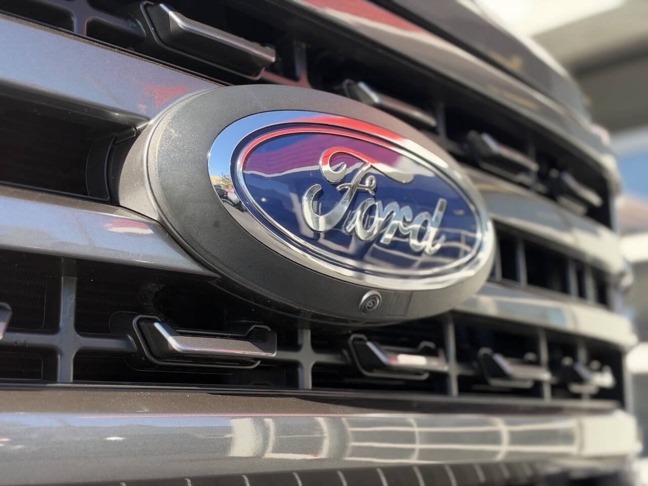 Used 2023 Ford F250 Lariat AWD/4WD image 8