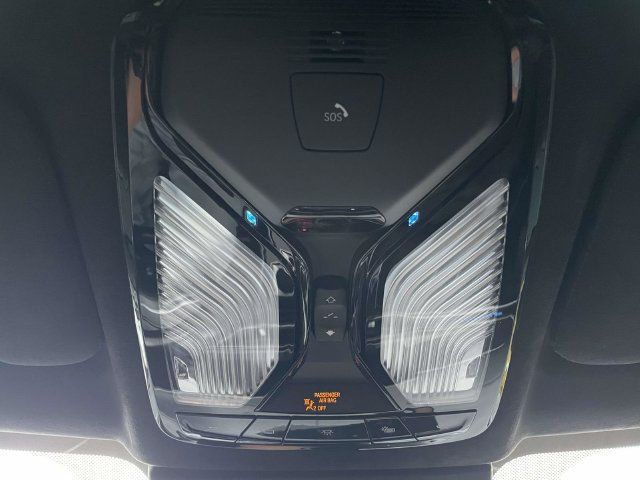 Used 2023 BMW X7 M60i w/ Executive Package AWD/4WD image 32