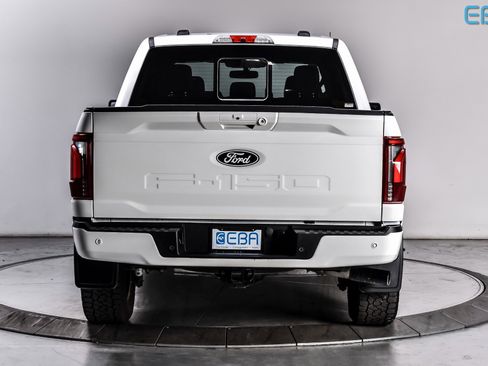Used 2024 Ford F150 Platinum image 4