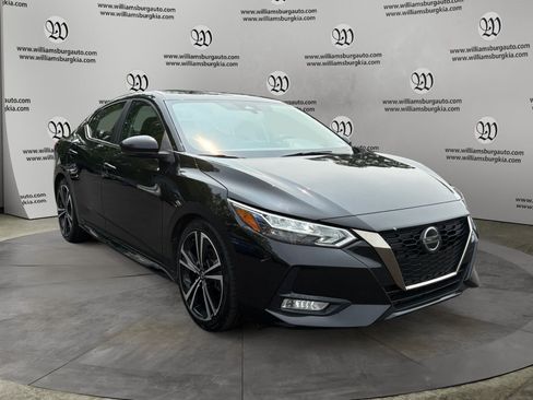 Used 2020 Nissan Sentra SR w/ Electronics Package FWD image 7