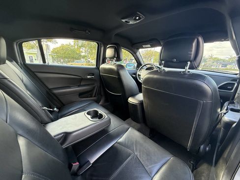 Used 2013 Chrysler 200 Limited image 16