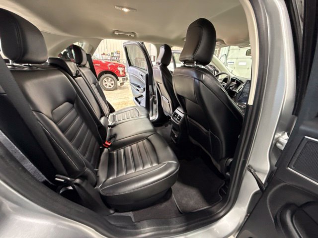 Used 2023 Ford Edge SEL w/ Convenience Package AWD/4WD image 16