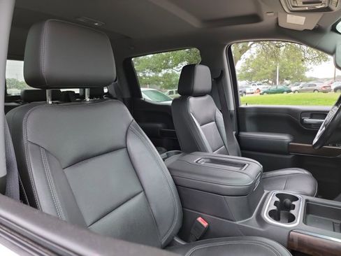 Used 2019 GMC Sierra 1500 SLT AWD/4WD image 12