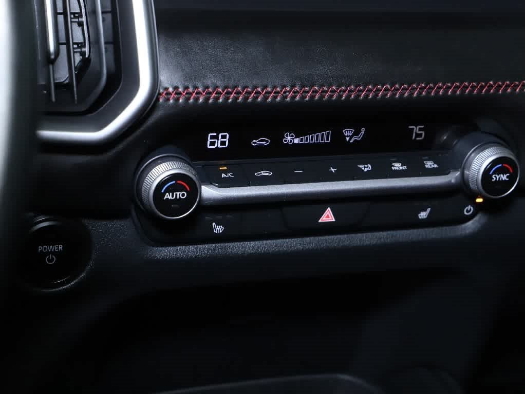 Certified 2025 MAZDA CX-50 AWD 2.5 Hybrid w/ Premium Pkg image 27