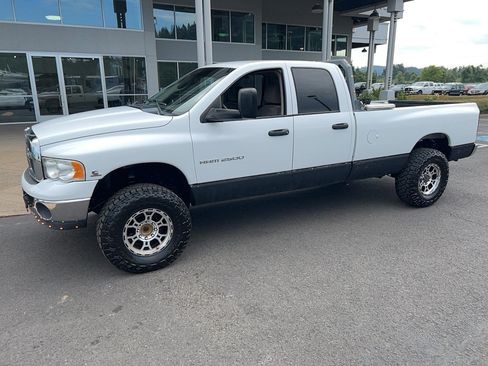 Used 2005 Dodge Ram 2500 Truck SLT w/ Quad Cab Big Horn Value Group AWD/4WD image 2