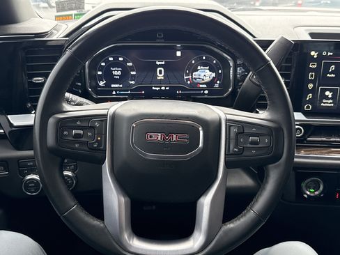 Used 2023 GMC Sierra 1500 Elevation image 18