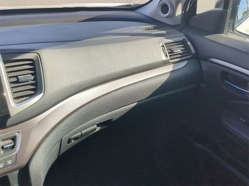 Used 2020 Honda Ridgeline Sport image 16