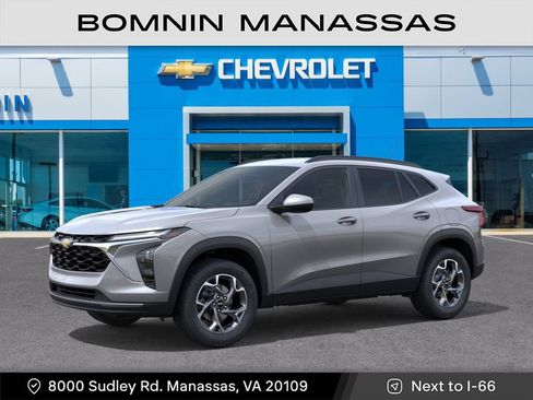 New 2026 Chevrolet Trax LT FWD image 3
