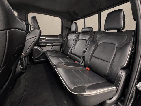 Used 2025 RAM 1500 Laramie AWD/4WD image 10