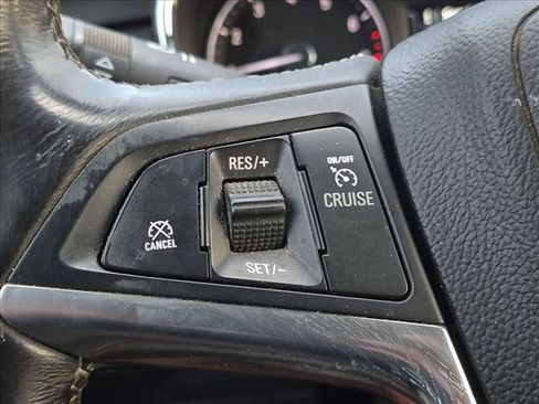 Used 2017 Buick Encore Essence FWD image 15