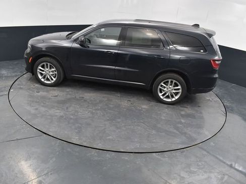 Used 2025 Dodge Durango GT image 38