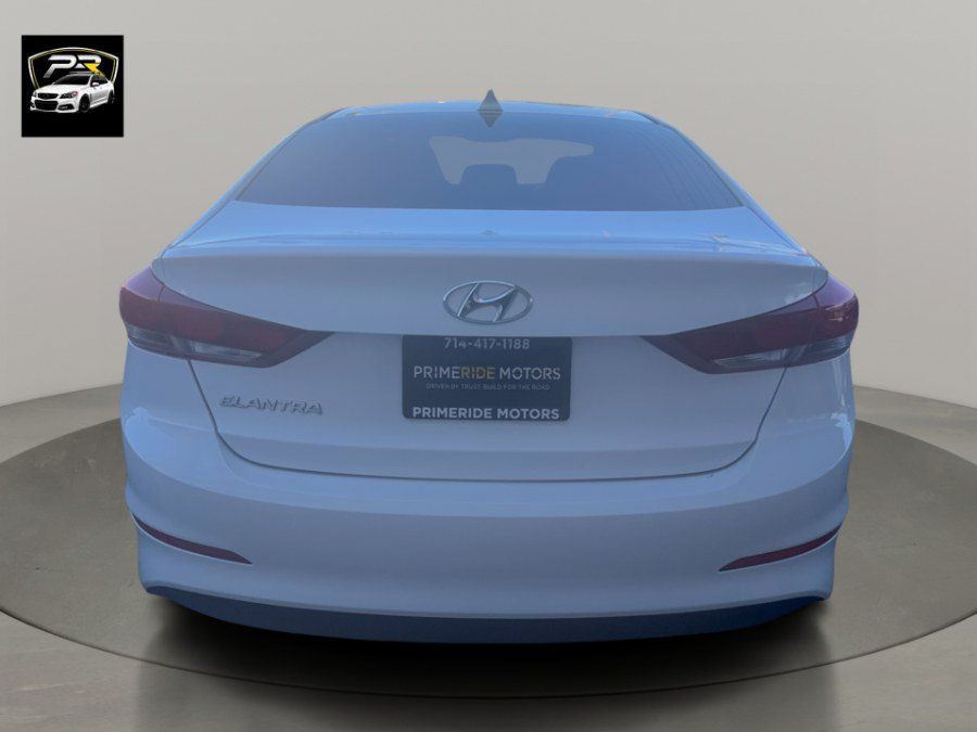 Used 2017 Hyundai Elantra SE FWD image 4
