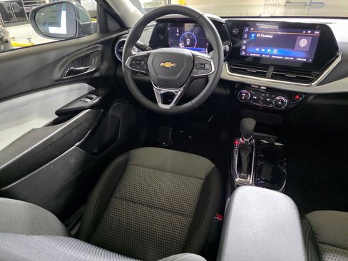 New 2026 Chevrolet Trax LT w/ Driver Confidence Package image 19