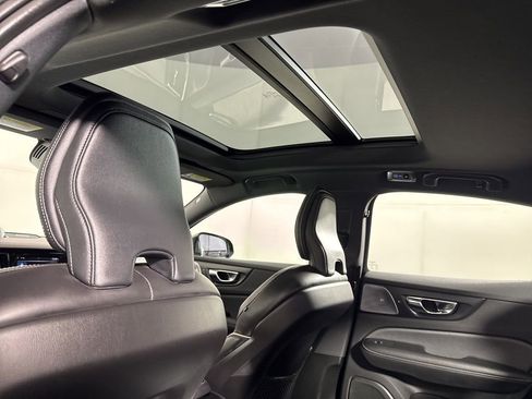 Used 2021 Volvo S60 T8 R-Design AWD/4WD image 22