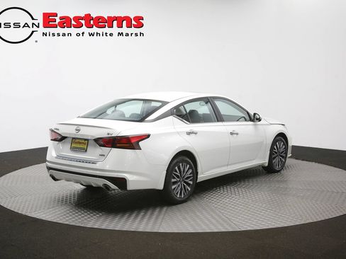 Used 2023 Nissan Altima 2.5 SV w/ SV Premium Package AWD/4WD image 41