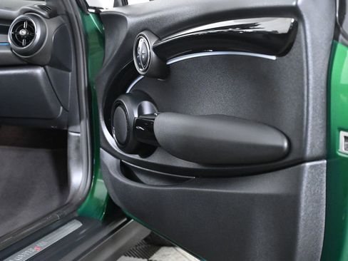 Used 2024 MINI Cooper S image 32