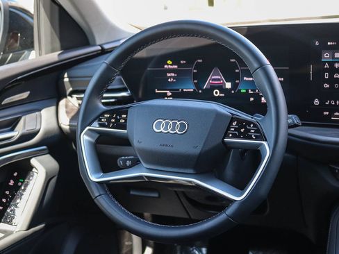 Certified 2025 Audi Q5 Prestige AWD/4WD image 16