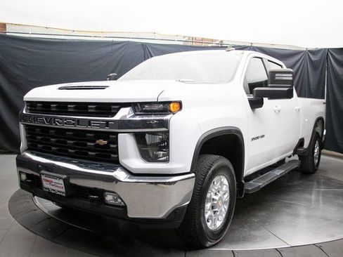 Used 2022 Chevrolet Silverado 3500 LT w/ Fleet Comfort Package image 6