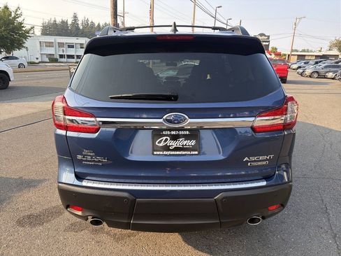 Used 2022 Subaru Ascent Touring AWD/4WD image 5
