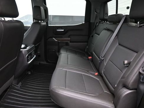 Used 2019 GMC Sierra 1500 SLT w/ SLT Premium Package image 11