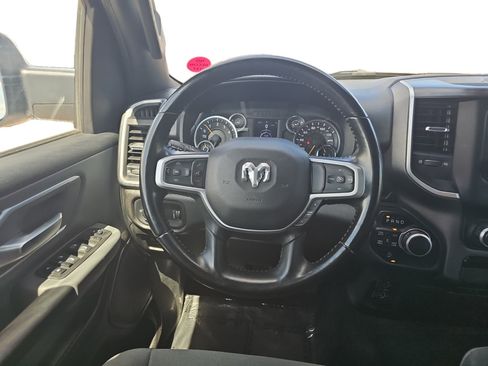 Used 2022 RAM 1500 Big Horn AWD/4WD image 13