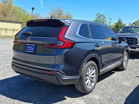 Used 2025 Honda CR-V EX image 8
