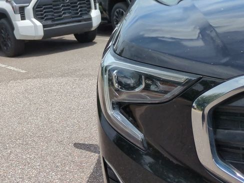Used 2019 GMC Terrain SLE w/ Driver Convenience Package AWD/4WD image 10