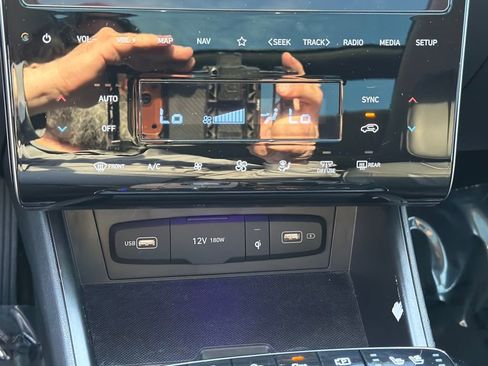 Used 2022 Hyundai Tucson Limited image 30