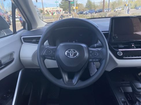 New 2026 Toyota Corolla Cross L image 14