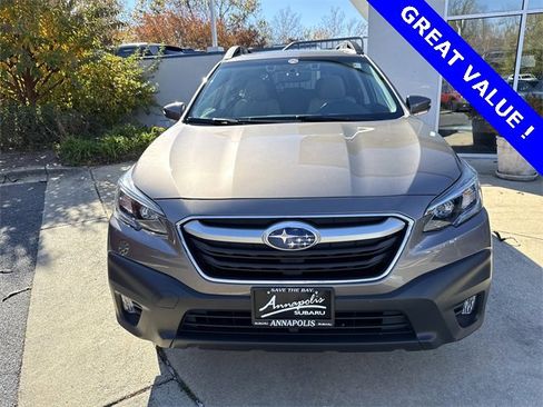 Certified 2021 Subaru Outback Premium image 3