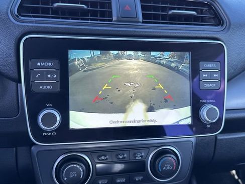 Certified 2025 Nissan Leaf S image 29