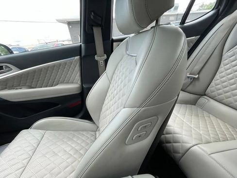 Used 2023 Genesis G70 3.3T w/ Sport Prestige Package AWD/4WD image 16